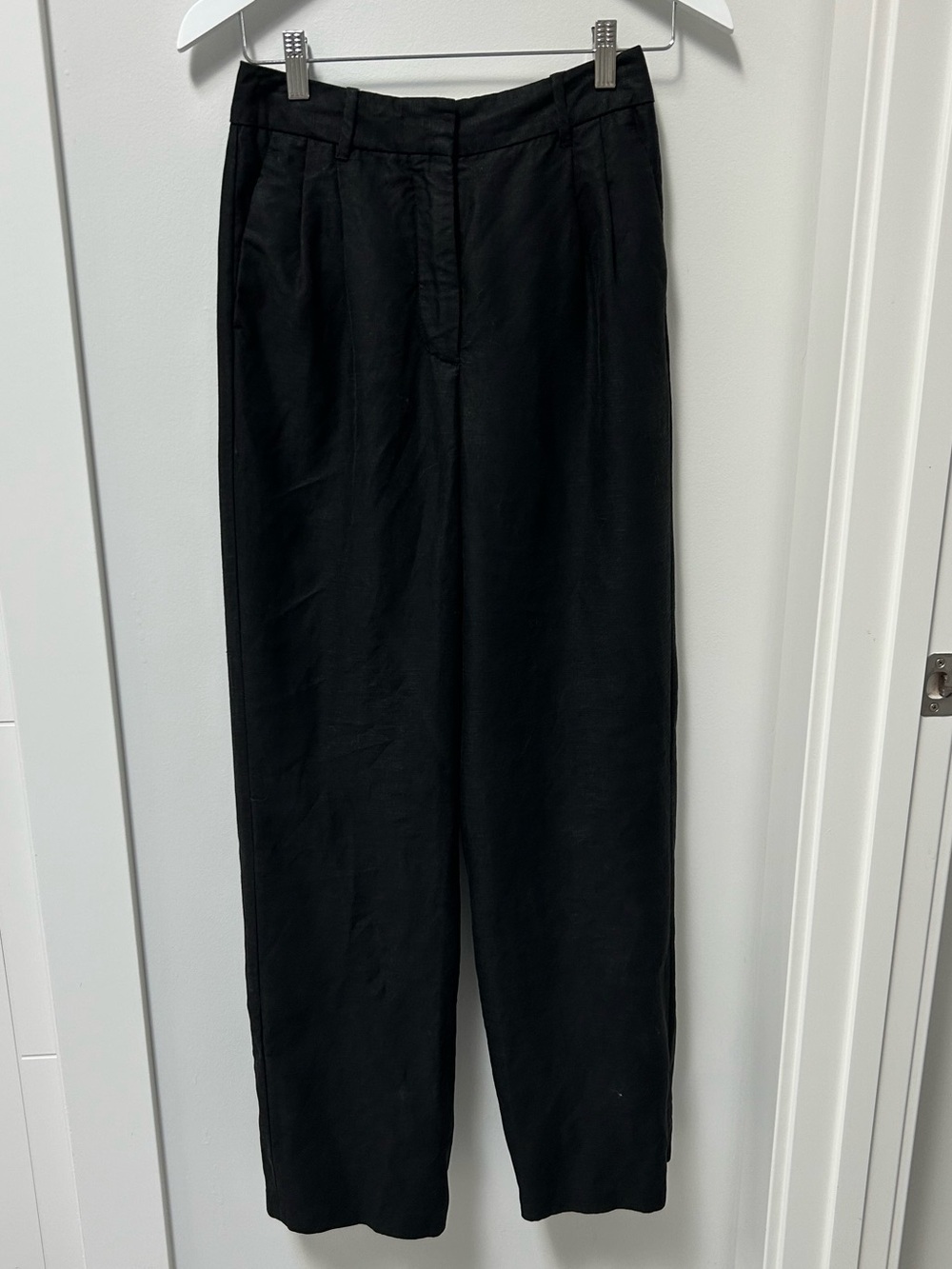 Aritzia effortless linen pants size 2
